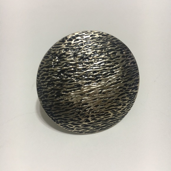 🌹3/$15 Silver Round Boho Ring, Size 7 - Picture 2 of 4